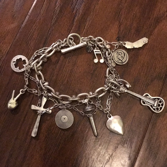 Lucky Brand Jewelry - 🍀NWOT Lucky Charm Bracelet🍀